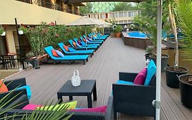 Richmond Hotel